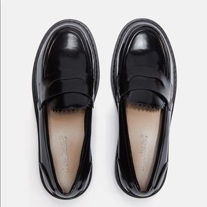 ShoeDazzle, slip on loafer, black, size 12, never worn
